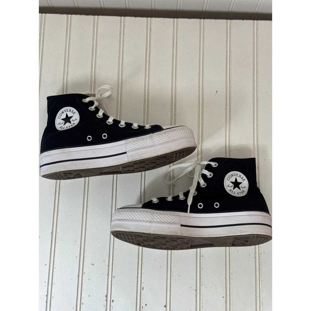 Converse brand model