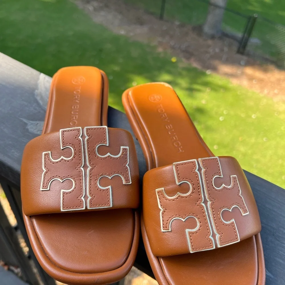Tory Burch step into