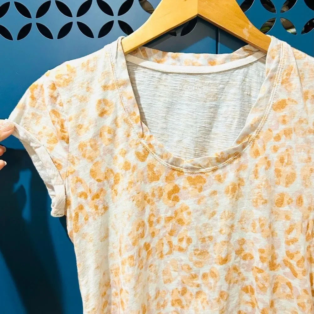 Anthropologie 🎨 orange