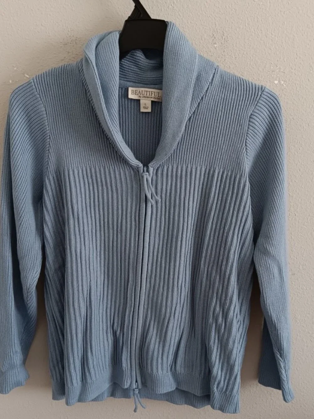 lawrence zarian sleeves functional