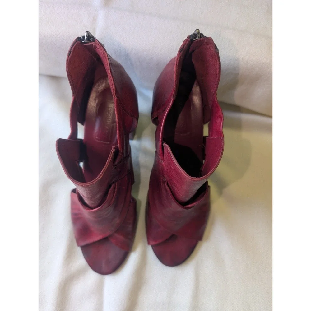 New! Benheart 40/9.5-10 Glove leather Red Heel Zip Open Toe Sandals