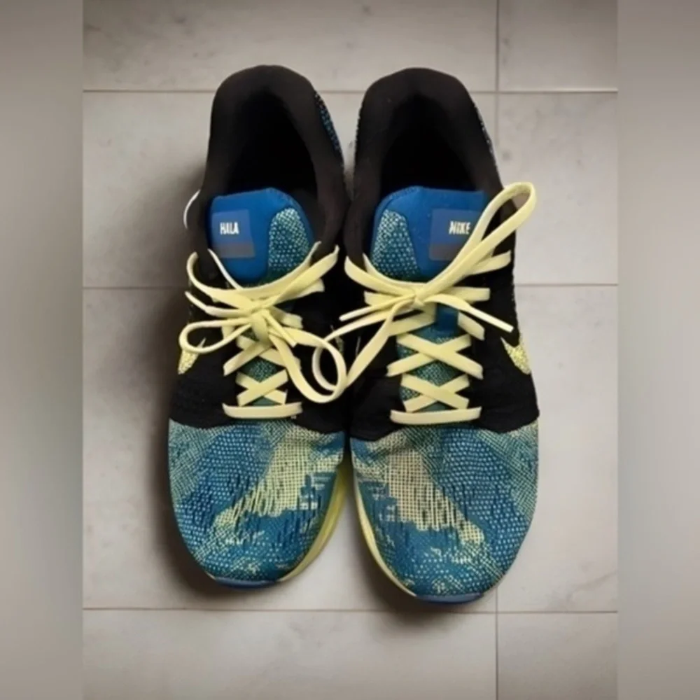 Nike eye catching