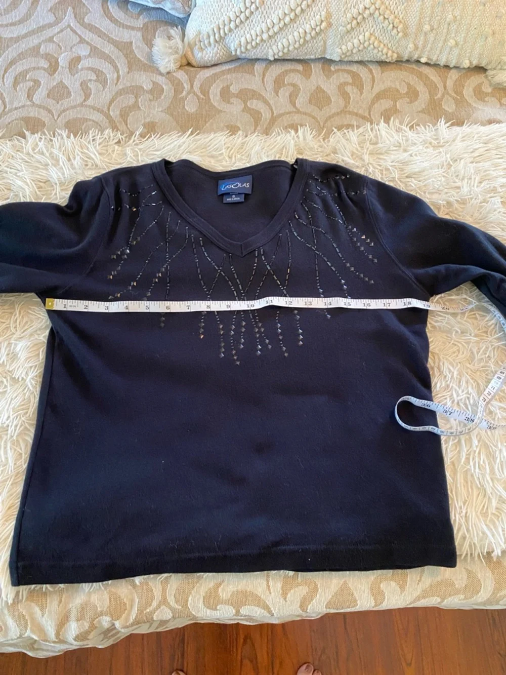 Las Olas Beaded V-Neck Top Size S Navy 3/4 Sleeve Embellished Blouse