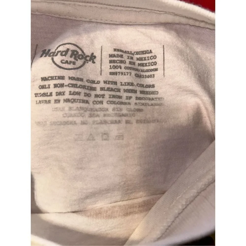 Hard Rock Cafe size meduim