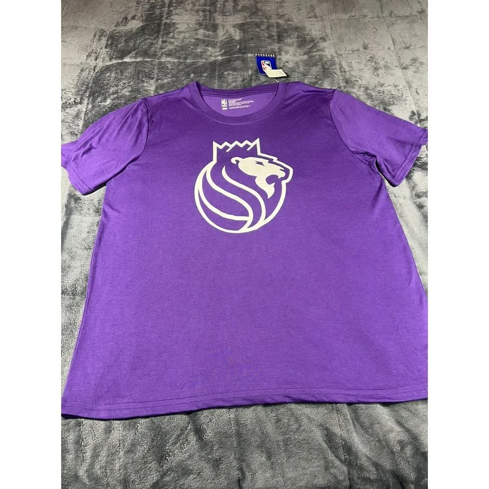 Sacramento‎ Kings Mascot T-Shirt purple size L new with tags