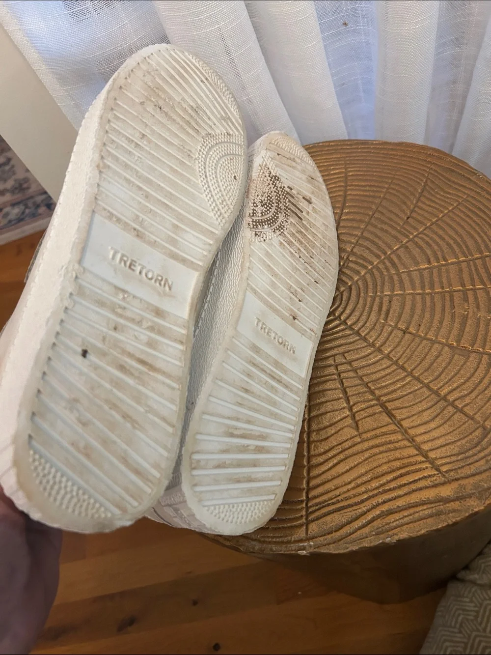 Tretorn low profile