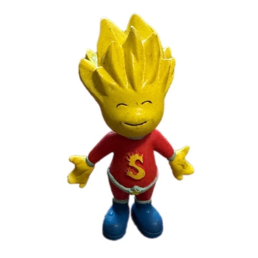 Starbright‎ World PVC Figure Starbright Man Red Yellow Blue Vintage