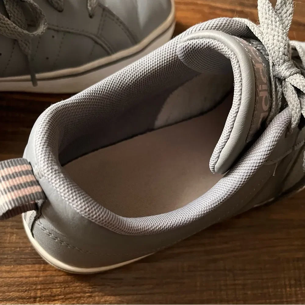 adidas neo vs