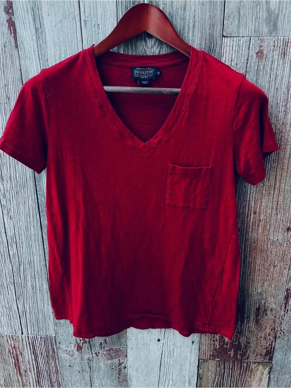 Pendleton V-Neck Tee S