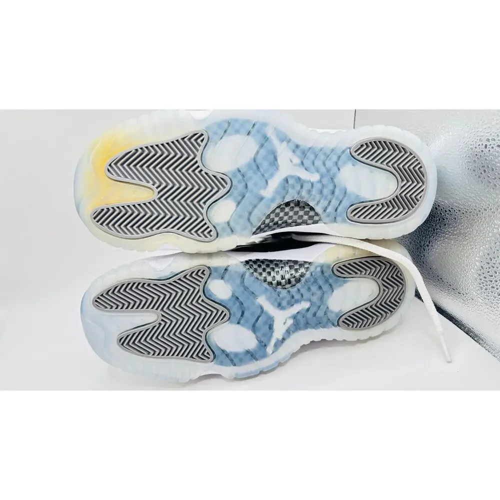 Nike Air Jordan 11 Retro 2021 athletic sneakers shoes Cool Grey sz 6Y women 7.5