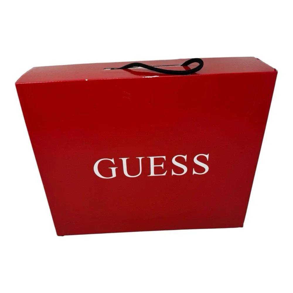 Guess see pictures