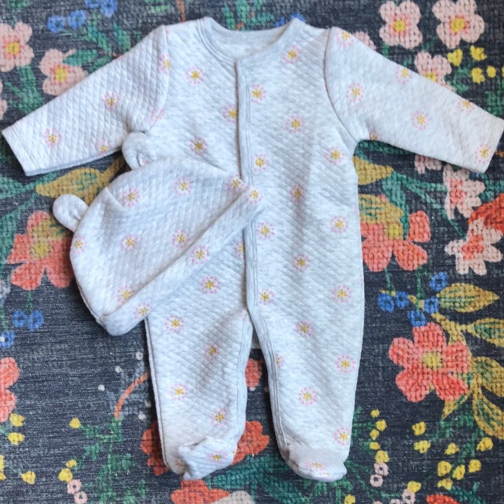 Quilted Metallic Baby Romper and Hat Set, Size 0-3 Months