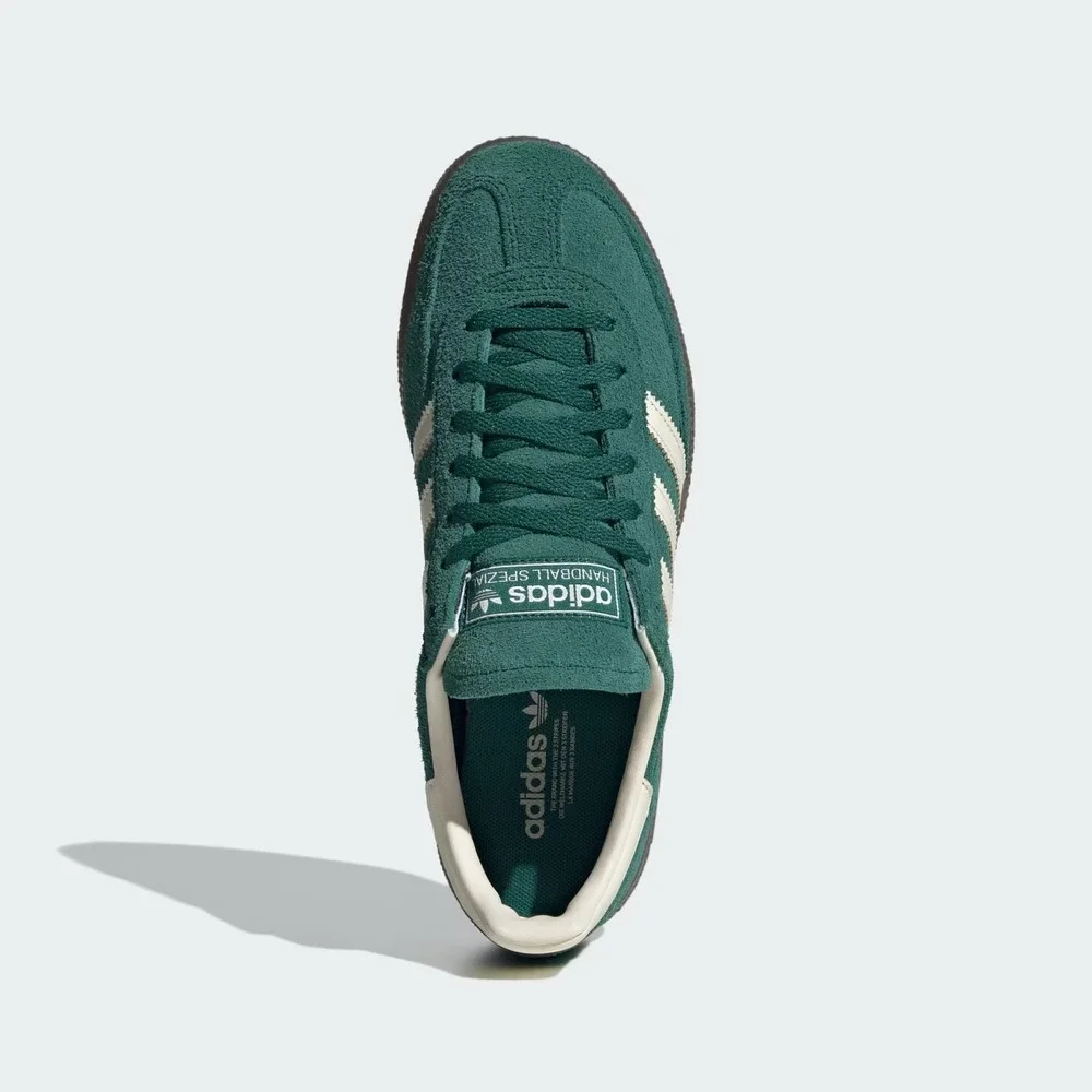 adidas this keeps classic