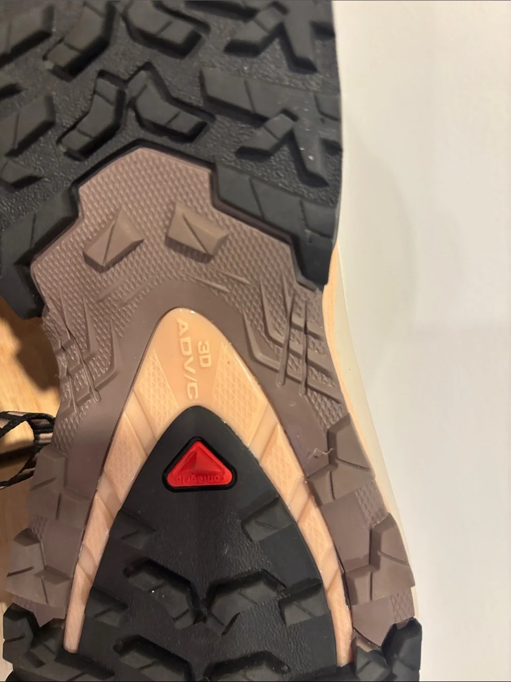 Salomon durable trail