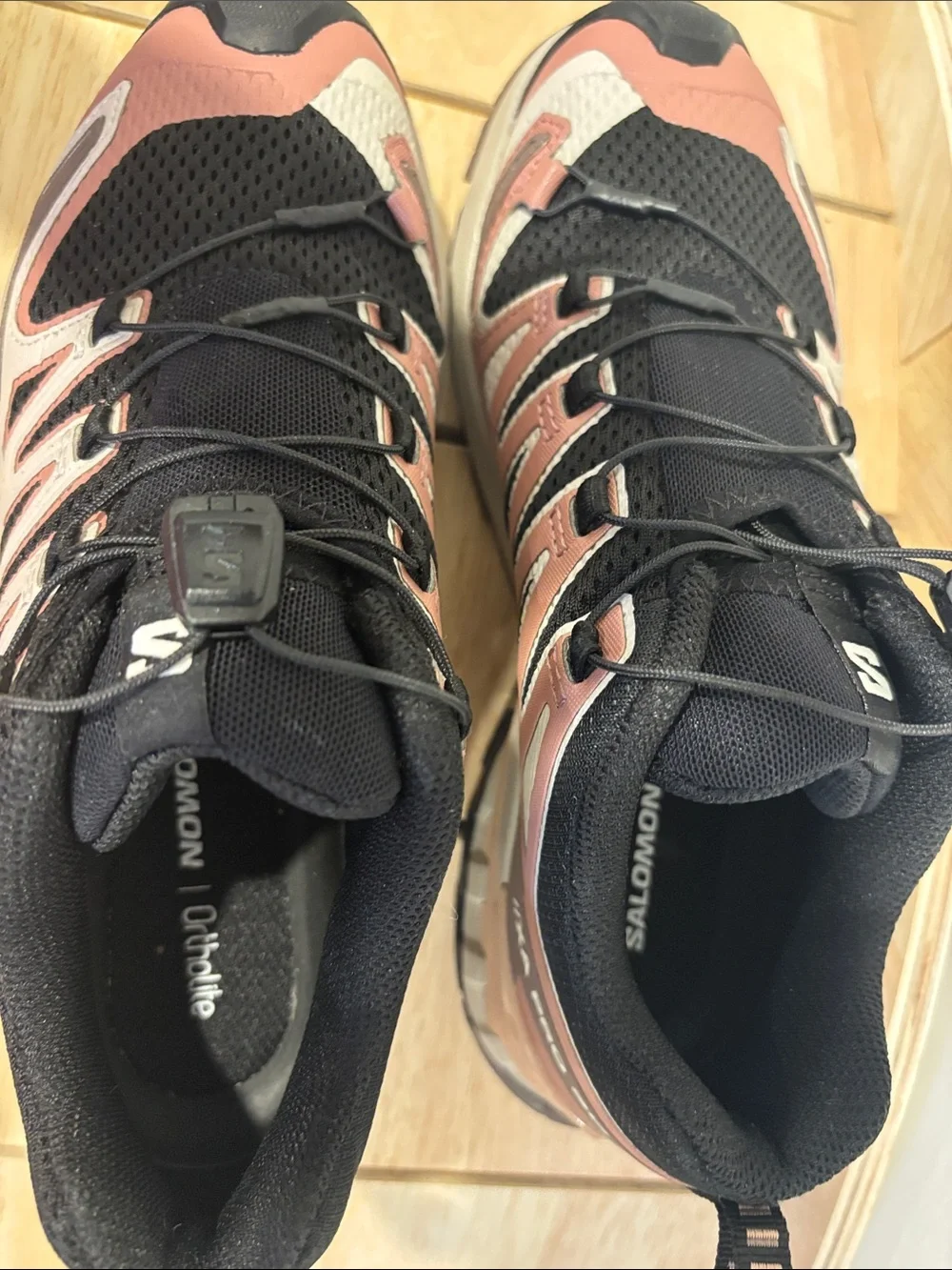 Salomon durable trail
