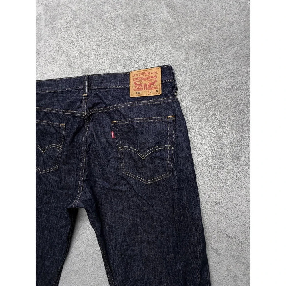 Levis pre owned