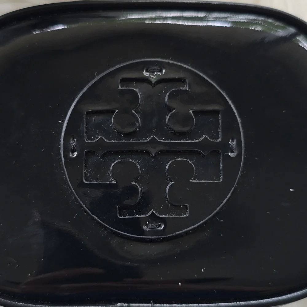 Tory Burch use stylish