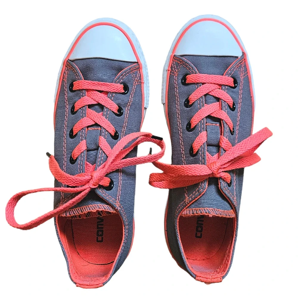 Converse up or boy