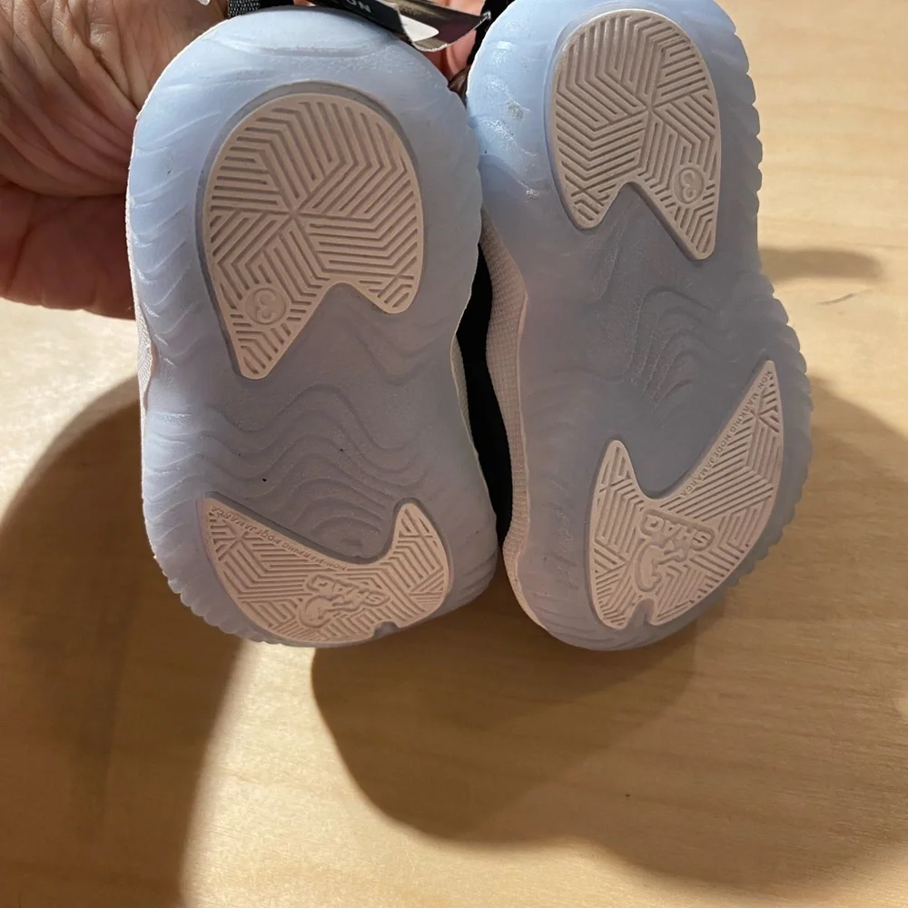 Shaq infant athletics