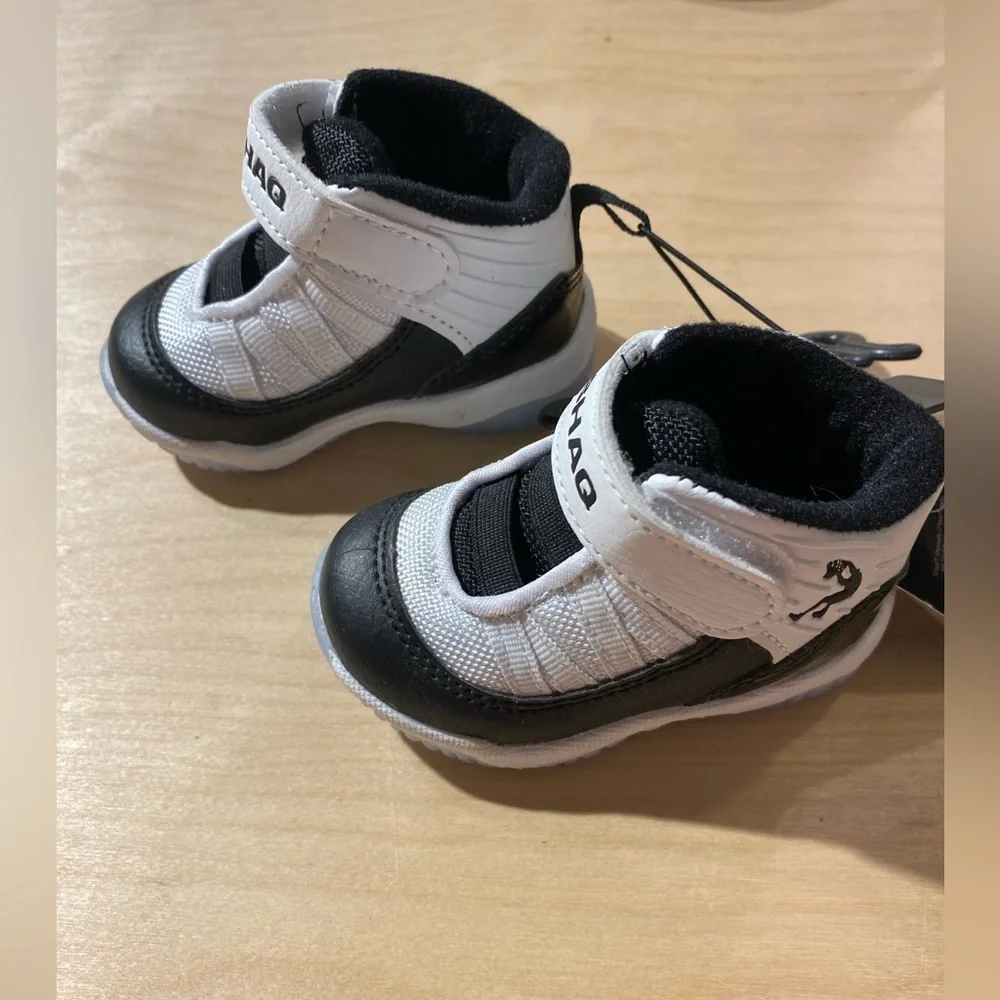 Shaq infant athletics