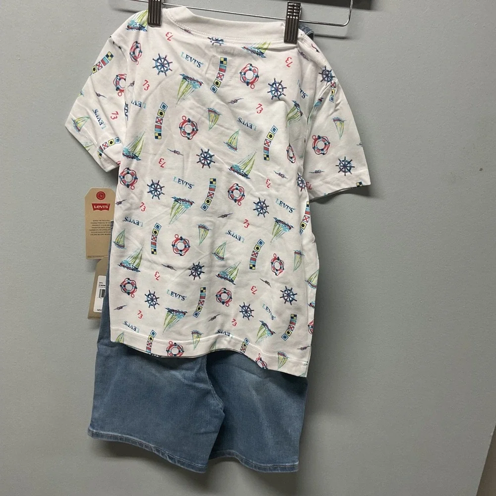 Levis charming two