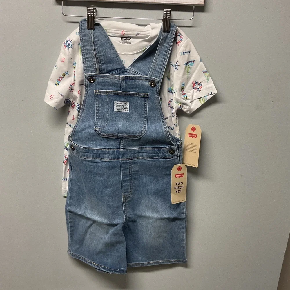 Levis charming two
