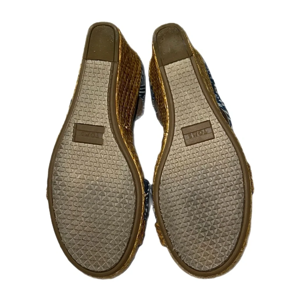 Toms size w8