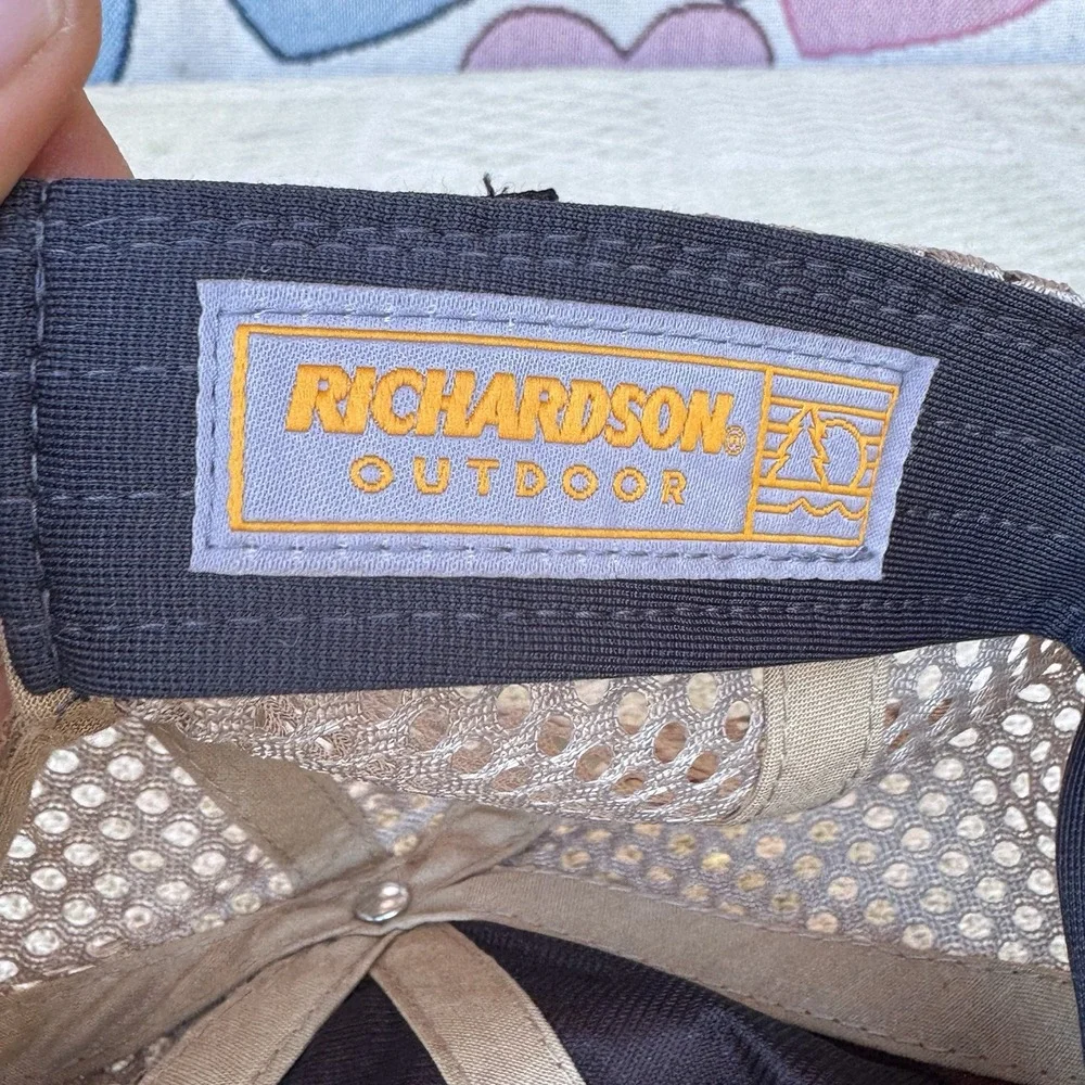 Richardson burlaep apparel