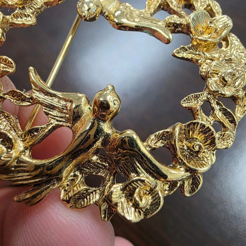 Vintage Gold Tone Bird and Rose Wreath Brooch Pin Nature Inspired Floral Wreath