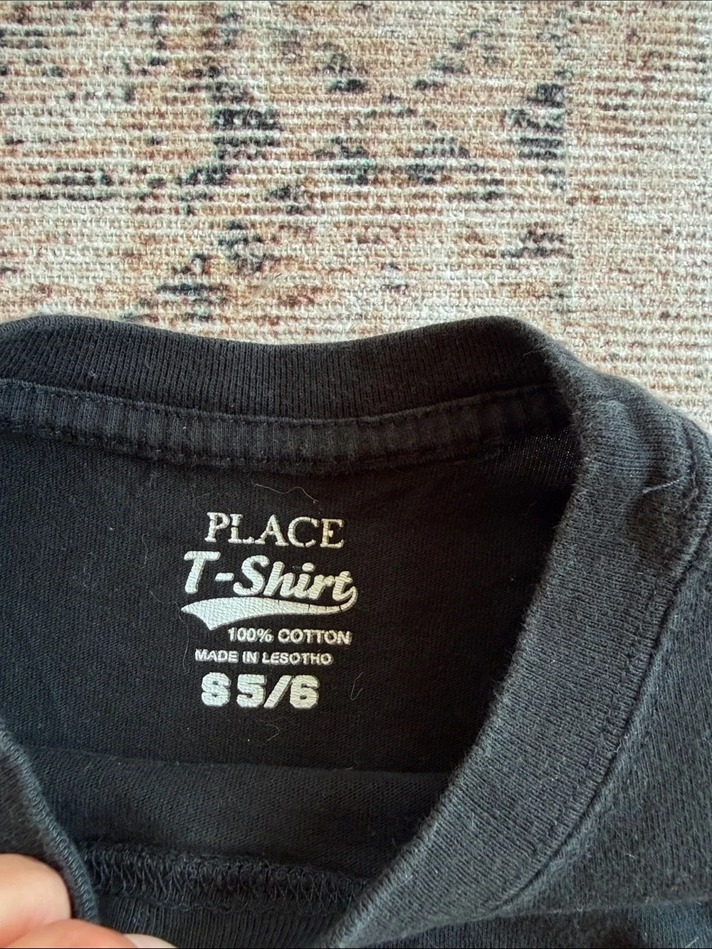 Place simple black
