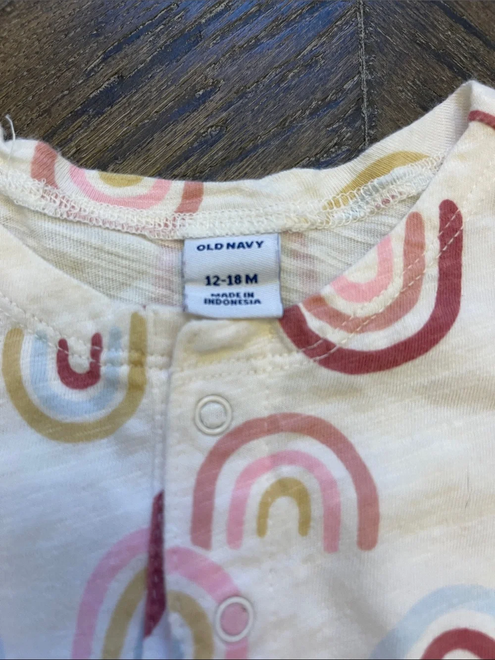 Old Navy romper fabric snaps