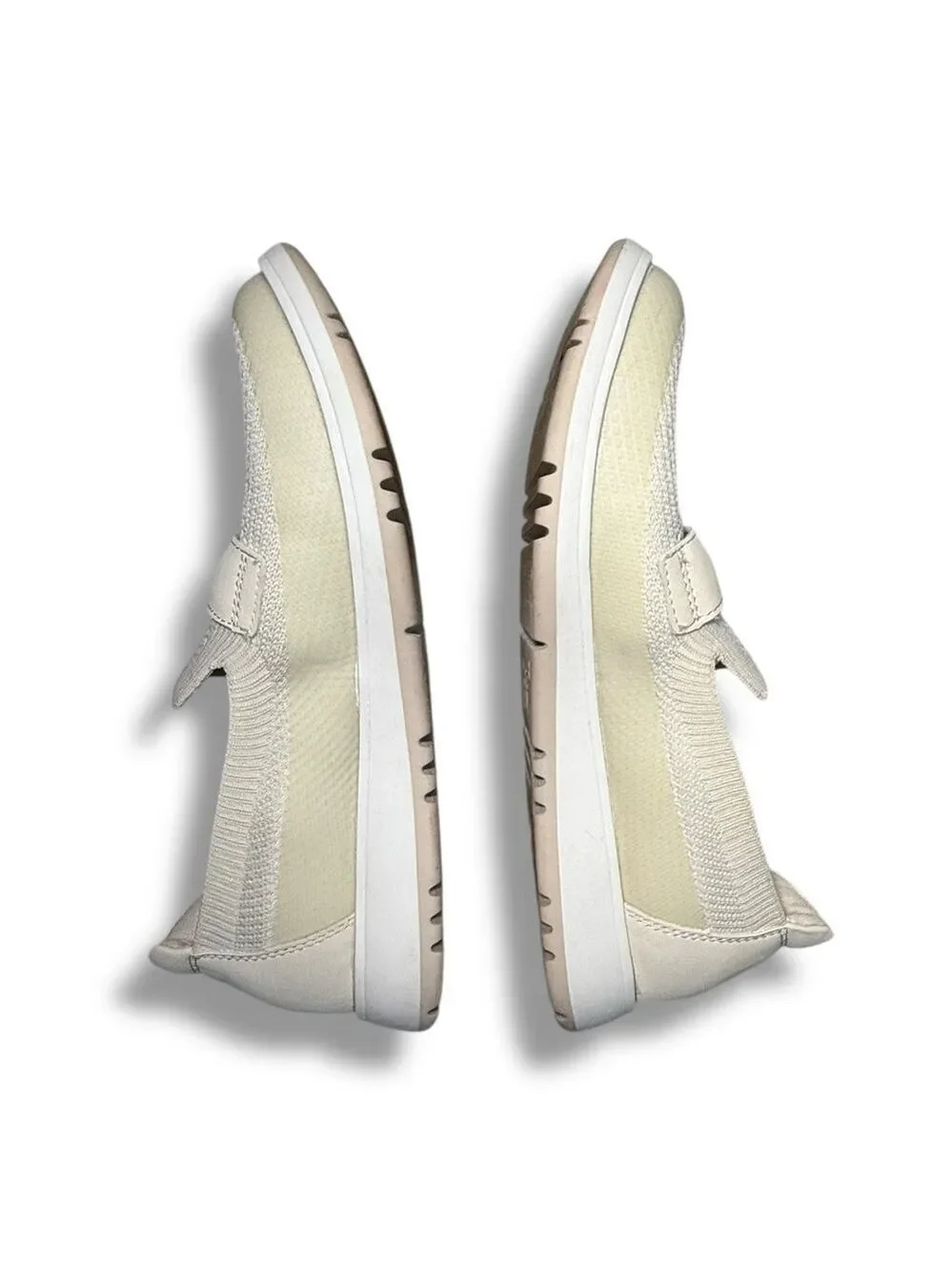 Time and Tru classic loafer