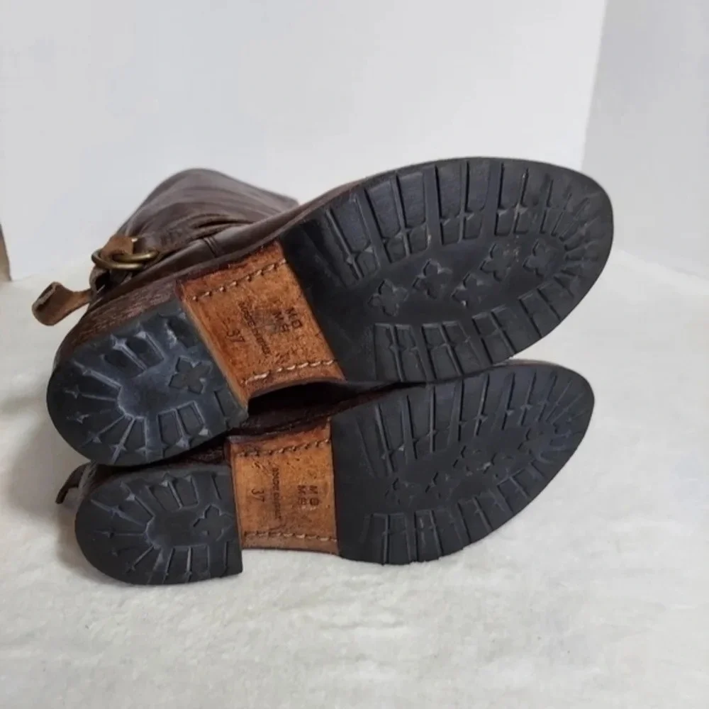 Vintage Shoe Company vintage foundry