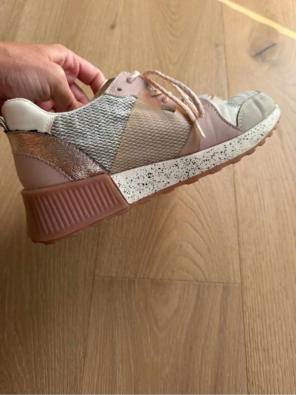 Sam Edelman lightweight sam