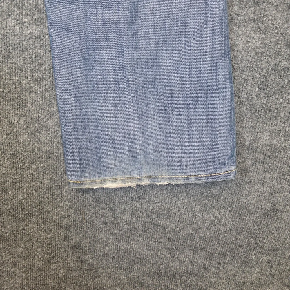 Levis levi 527