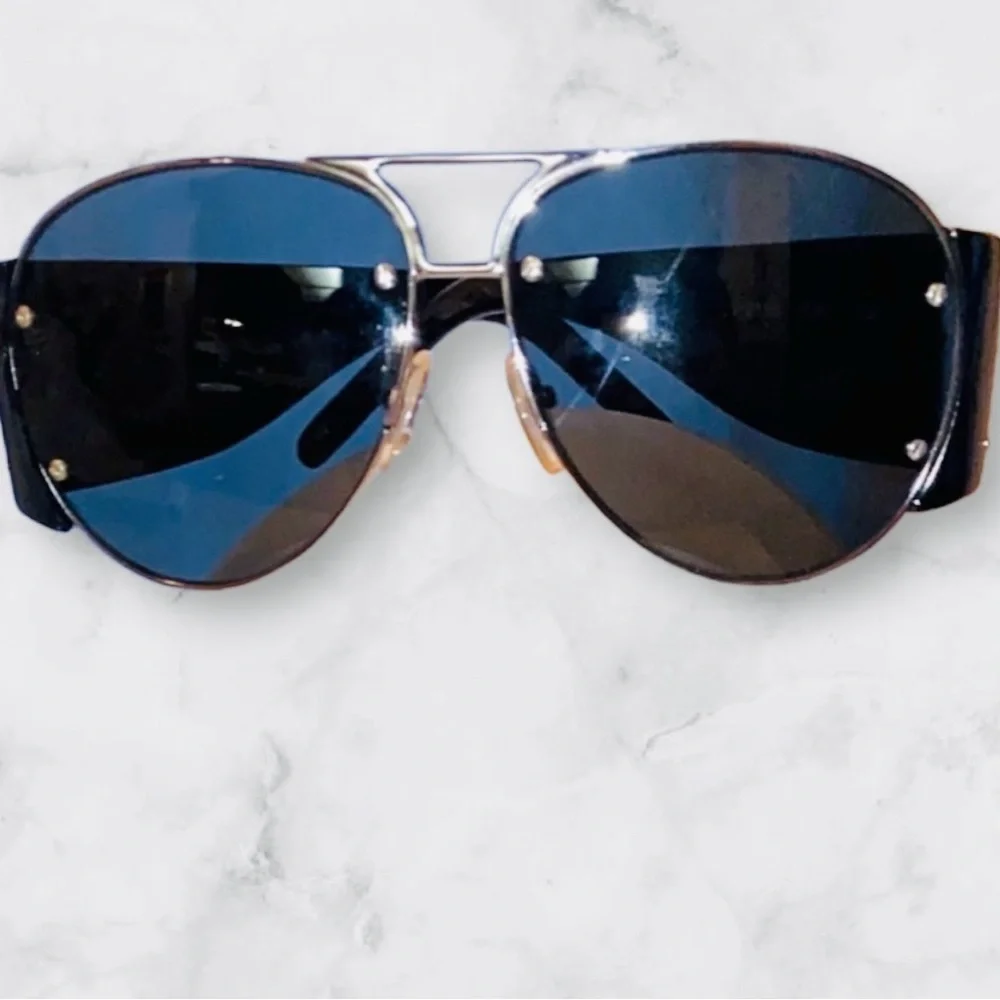 Lanvin black avatar