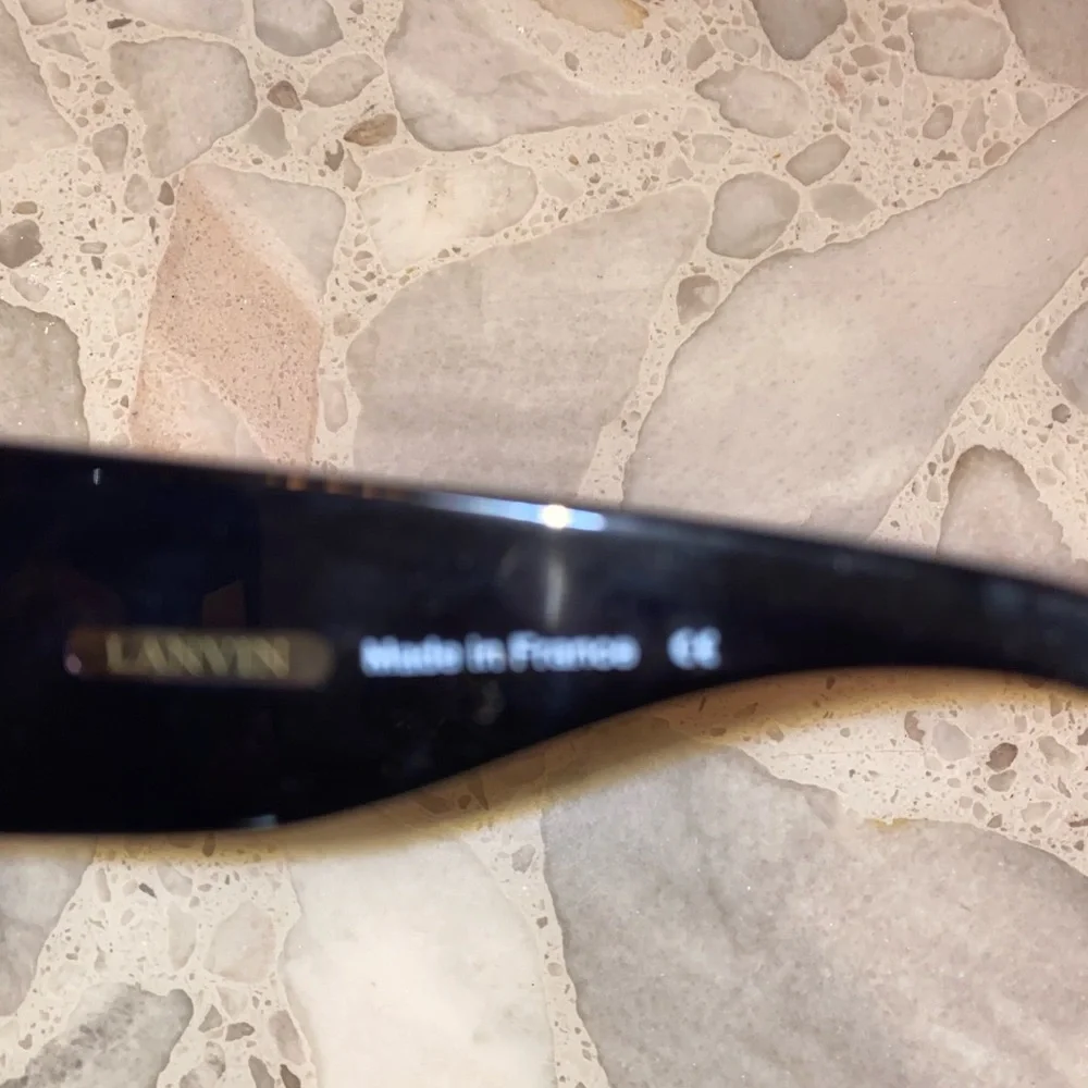 Lanvin black avatar