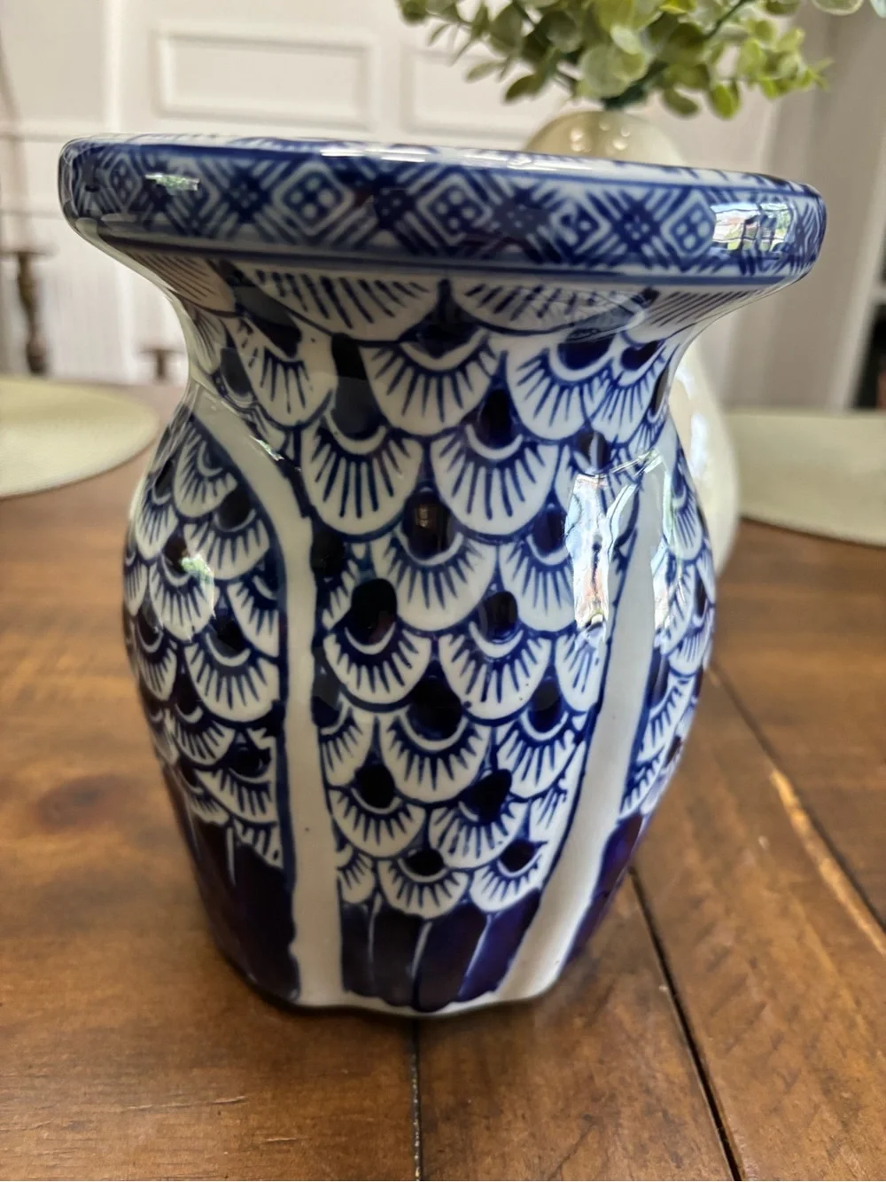 N/A blue white