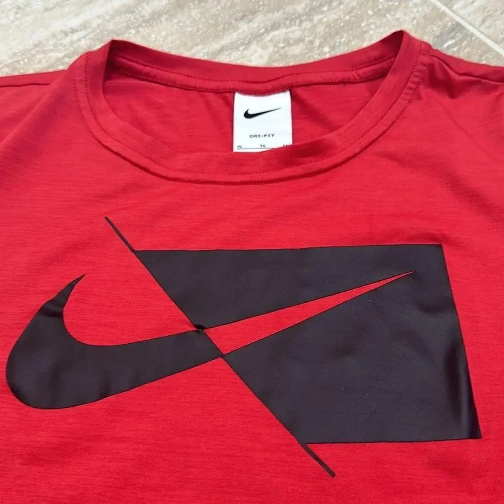 Nike red short