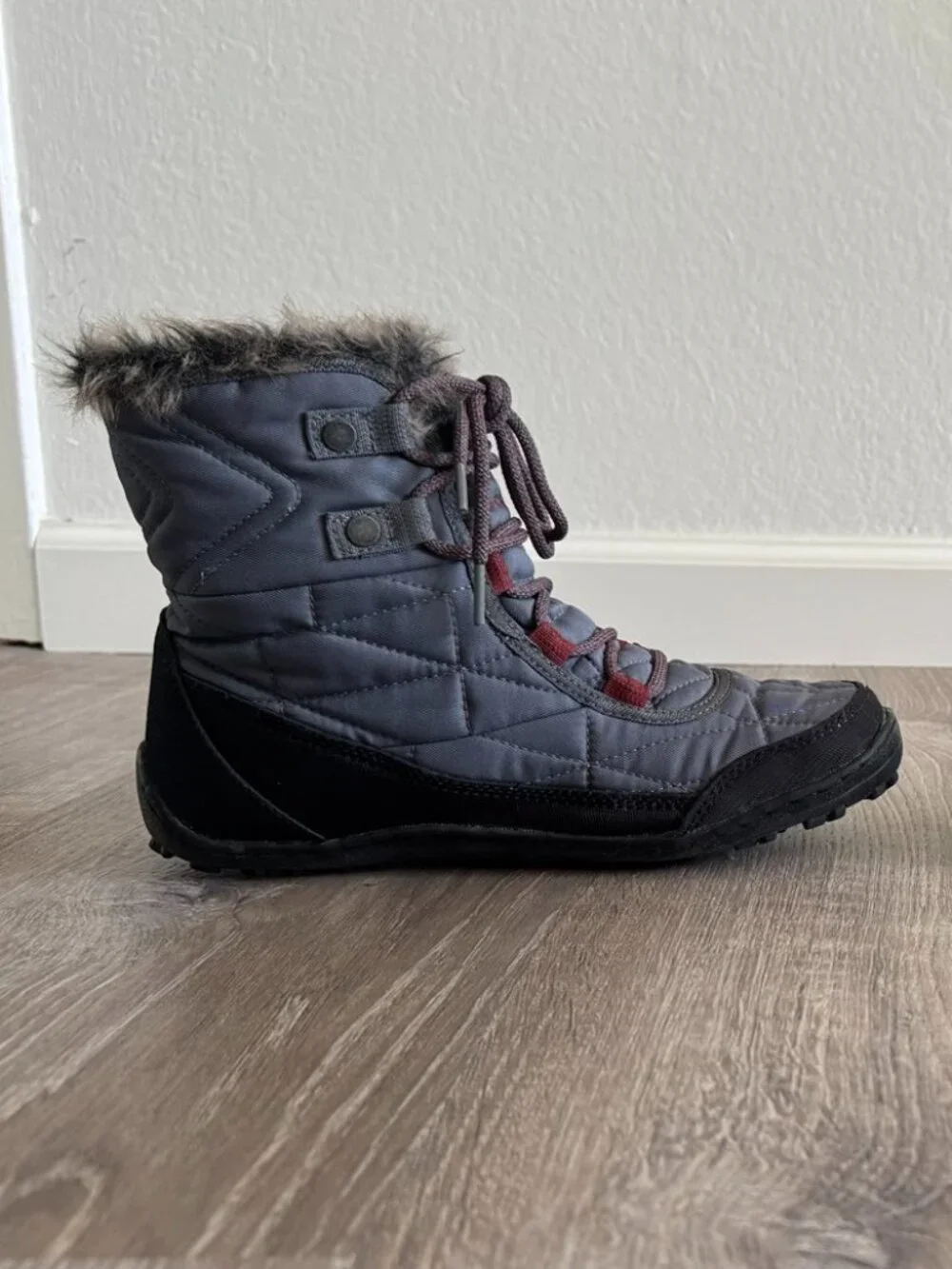 Columbia excellent pre