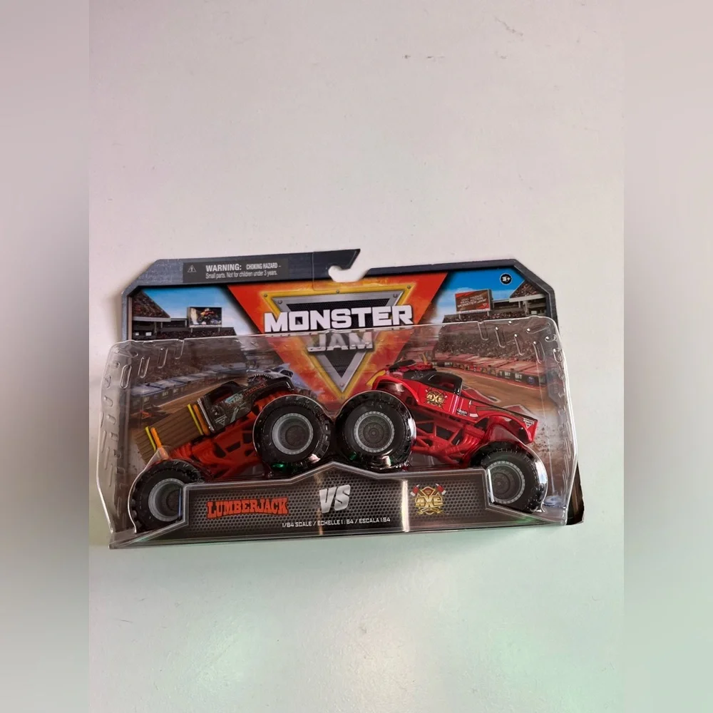 New 2024 MONSTER JAM - LUMBERJACK VS AXE - MONSTER TRUCKS - 1:64 SERIES 28 Toy