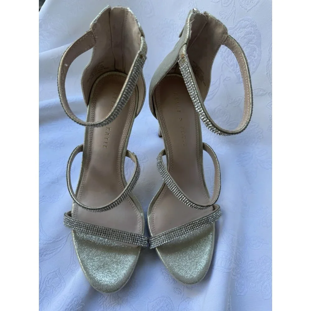 Kelly & Katie all stiletto