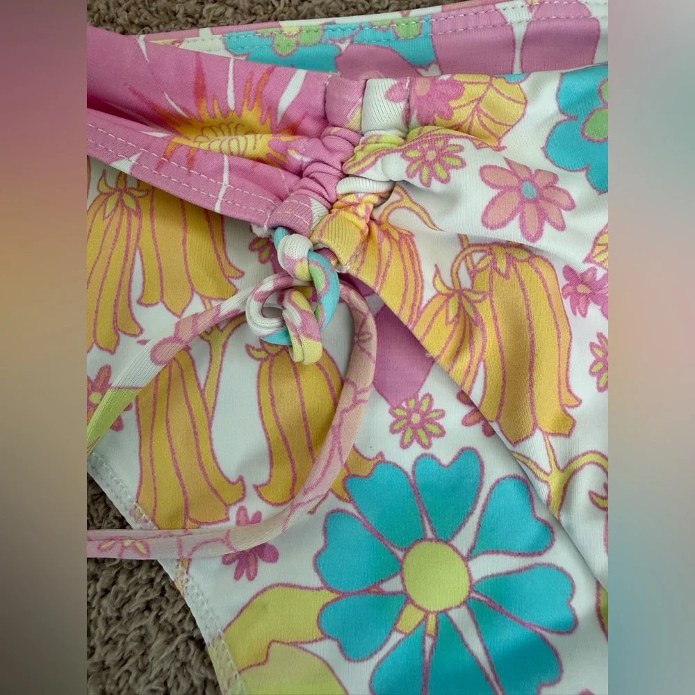 Beach Bunny set nwt