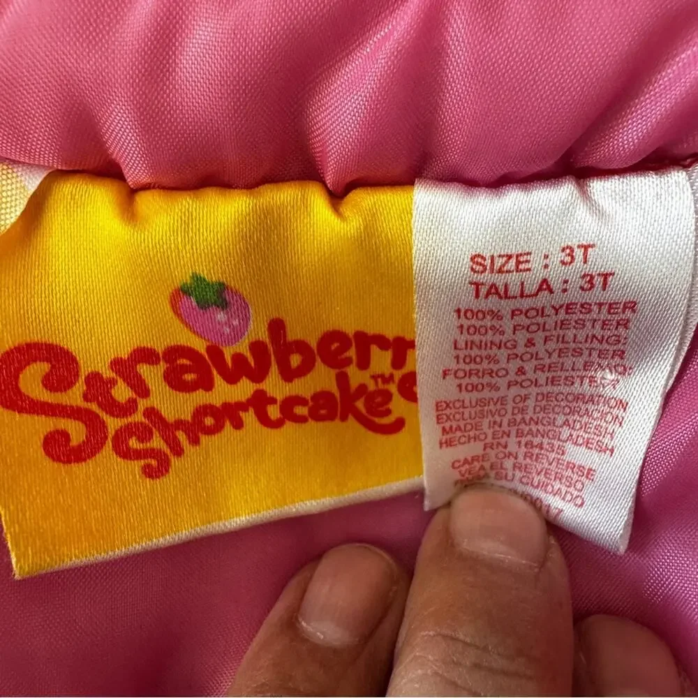 Strawberry Shortcake charming strawberry