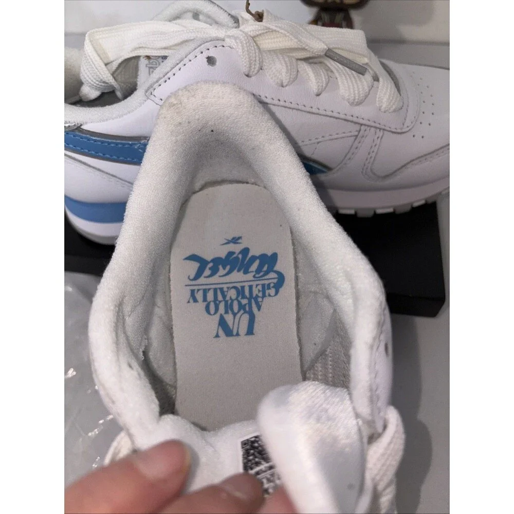 Reebok product pair