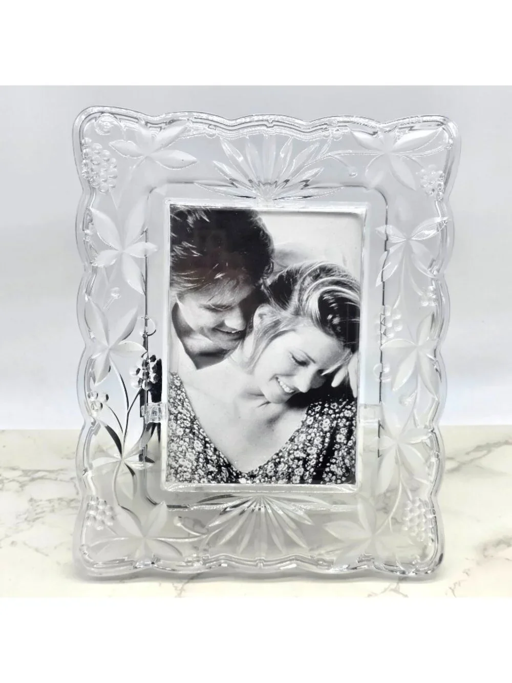 Mikasa Crystal Glass Picture Frame Garden Terrace Floral 11 in. Holds 5x7 Photo