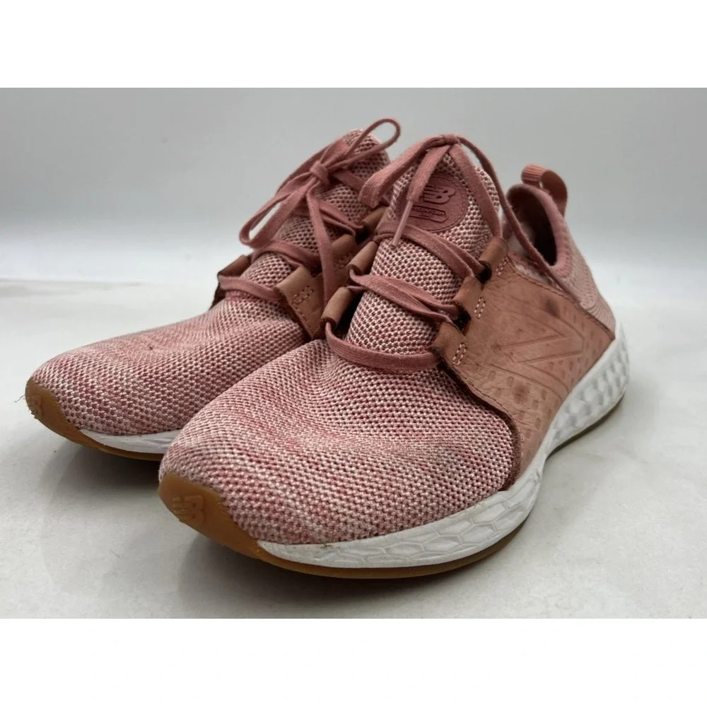 New Balance Running Shoes Womens 8.5 Fresh Foam Cruz Pink Knit WCRUZKP