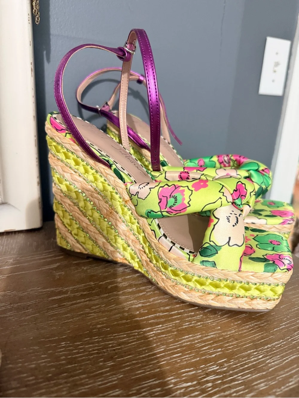 Betsey Johnson bold floral