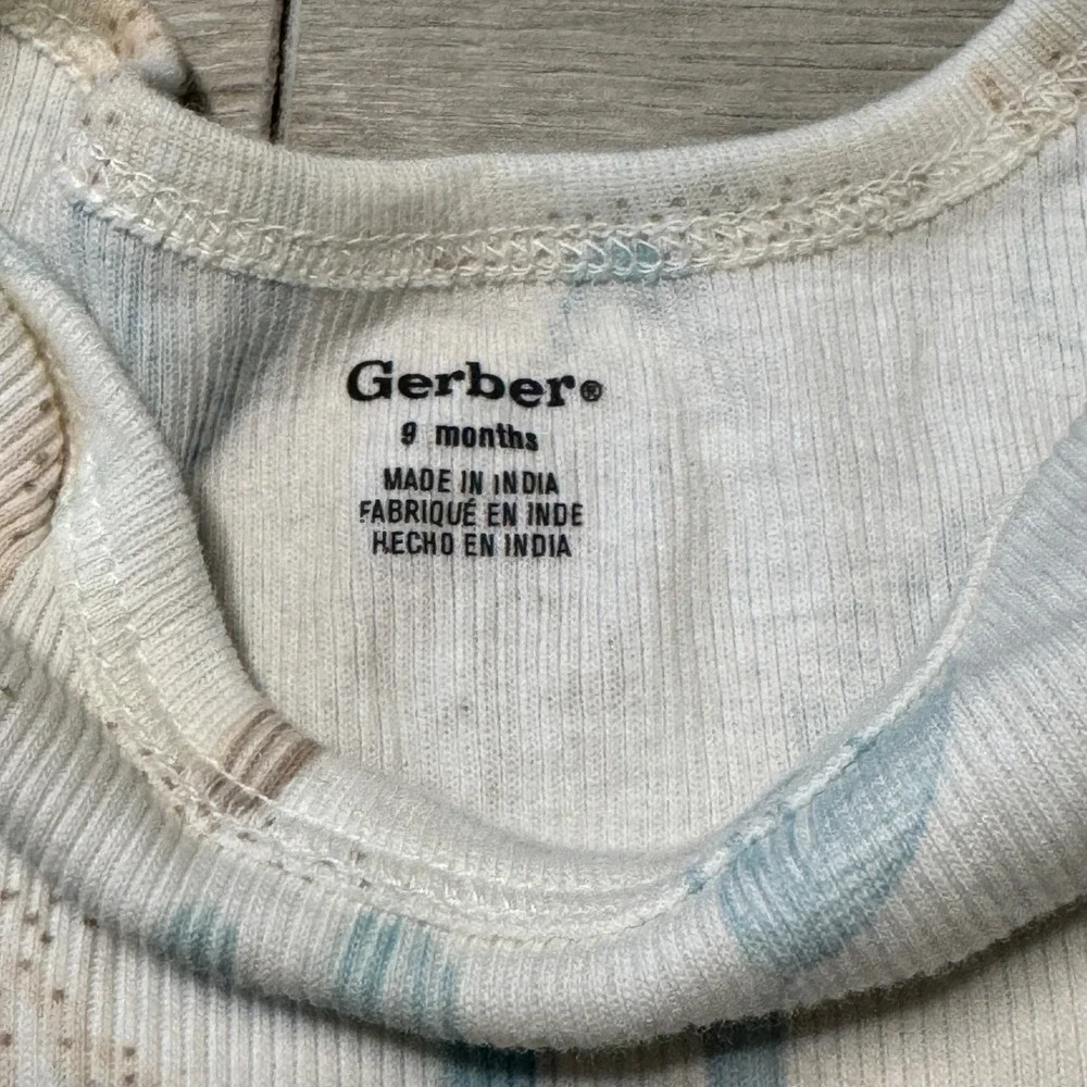 Gerber baby bodysuit
