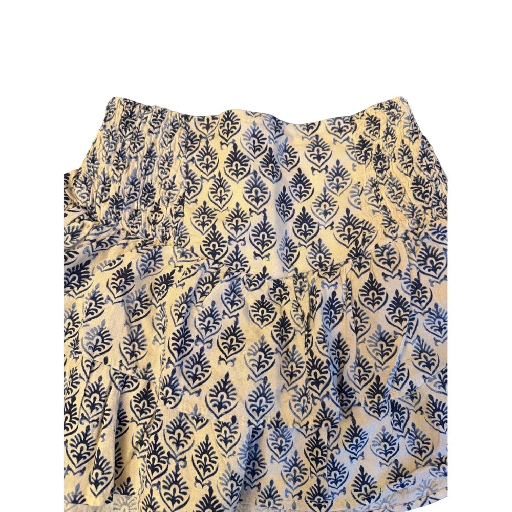 Zara comfortable block leaf